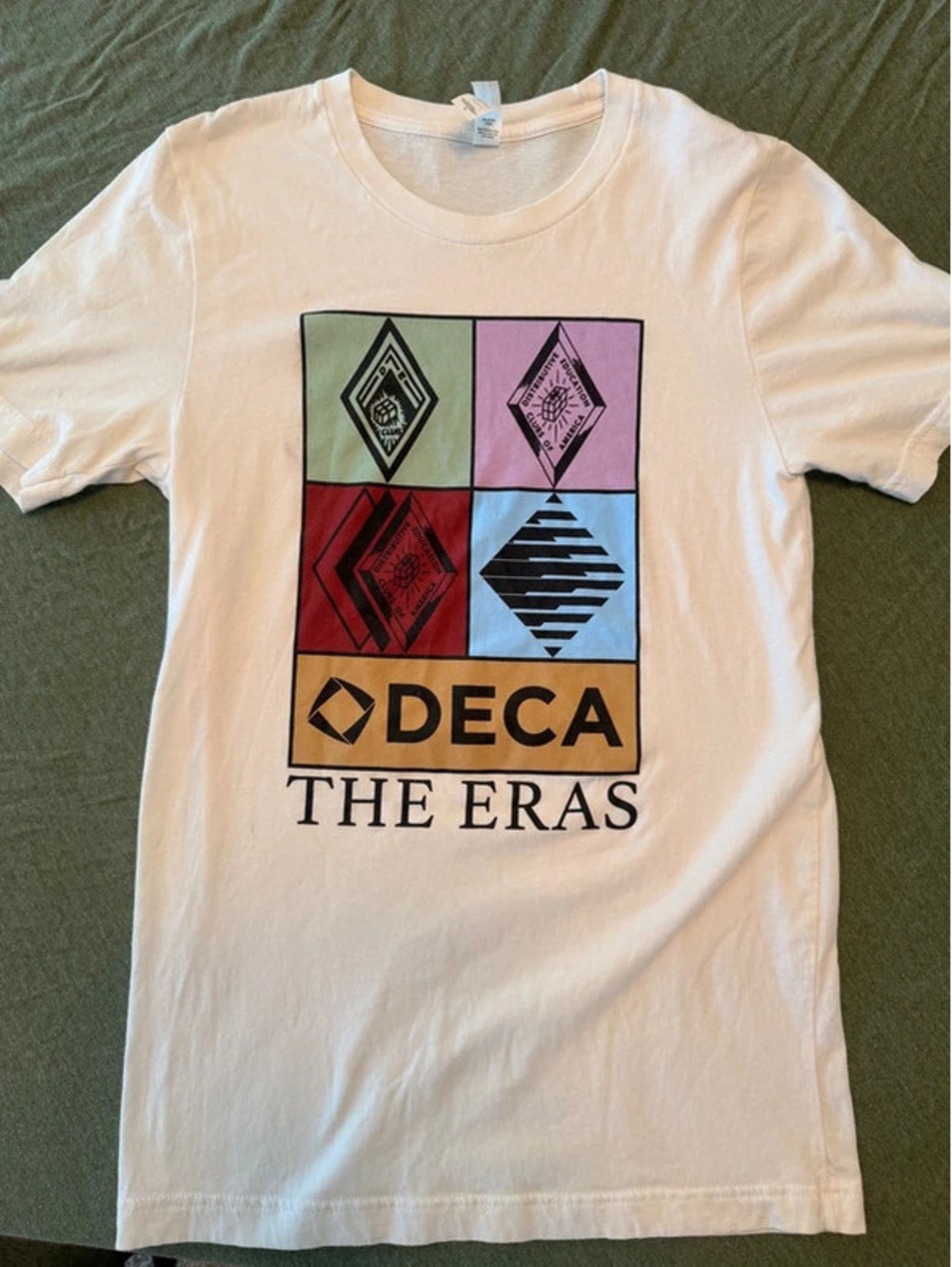 Graphic T
